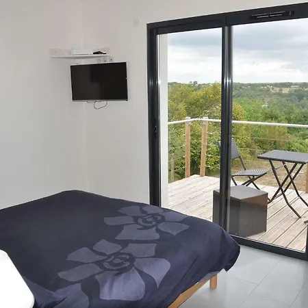 Le Logis Du Heron Bed & Breakfast Cieurac
