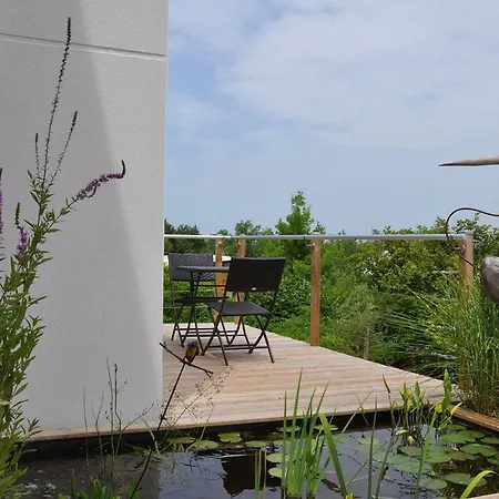 Le Logis Du Heron Bed & Breakfast *